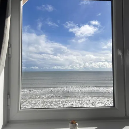 Dream Beach Weymouth Exterior photo